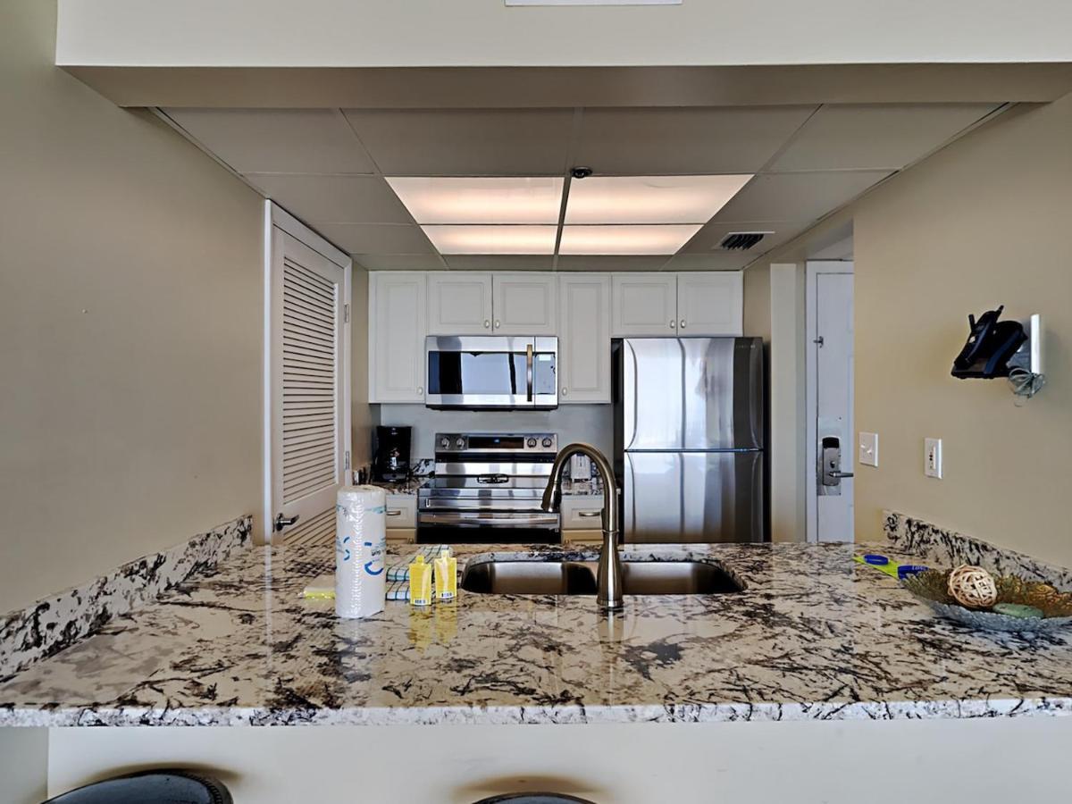Apartment Long By Collection